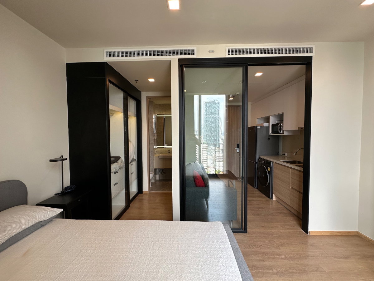 รูป T1523 คอนโดให้เช่า Noble Around Sukhumvit 33 (โนเบิล อราวน์ สุขุมวิท 33) ห้องสวย เฟอร์ครบ ราคาพิเศษ  - รูปที่ 2/10