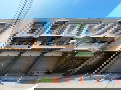 BP00512 ขายอาคารพานิชย์ ตำบล ทุ่งสุขลา อำเภอ ศรีราชา จังหวัด ชลบุรี