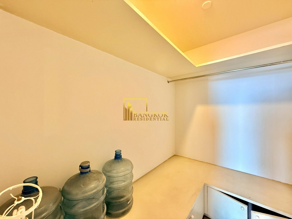 picture All Seasons Mansion | Spacious 2 Bedroom Condo in Phloenchit - BR3982CD - 23/43