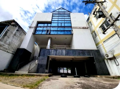 Office for sale Lat Phrao Road : FOR SALE  OFFICE PROPERTY  17366000 BAHT.