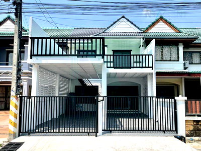 Townhouses for sale Lotus's north ratchapruek : For Sell Town house BAAN HONG PRAYOON 3 2-story 4 bedroom 2 bathroom