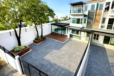 เช่าทาวน์โฮม ถนนพุทธบูชา : เซ็นทรัล พระราม 2 900 ม. ท่าข้าม พระราม2 บางขุนเทียน ใหญ่มากๆ 76 ตร.วา. ทาวน์เฮาส์ 3 ชั้น หลังมุม 4 นอน 3 น้ำ เบิ๊กซี พระราม 2 600ม.