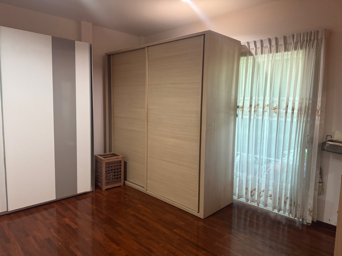 รูป ขายบ้านมือสอง ด่วน‼️   📍หมู่บ้านเรือนหลวงพาร์ควิลล์ ซอยมังกร-นาคดี  จาก 4.9 ลบ. เหลือ 4.7 ลบ. 😍😍 - รูปที่ 7/12