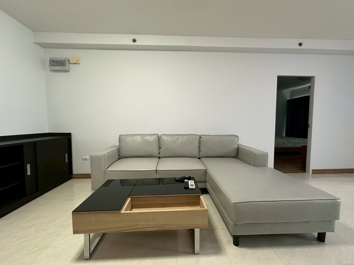 รูป 🛋️💗 1 ห้องนอนใหญ่ ห้องนั่งเล่นกว้างมาก มีครัวเป็นโซนเเยก💗🛋️ ศุภาลัยปาร์ค เอกมัย-ทองหล่อ ID LINE: @471ovhib 📲 - รูปที่ 6/35