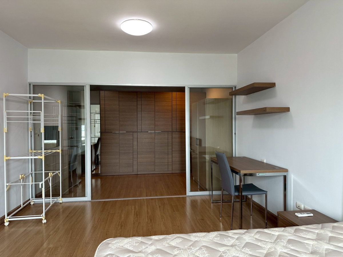 รูป 🛋️💗 1 ห้องนอนใหญ่ ห้องนั่งเล่นกว้างมาก มีครัวเป็นโซนเเยก💗🛋️ ศุภาลัยปาร์ค เอกมัย-ทองหล่อ ID LINE: @471ovhib 📲 - รูปที่ 29/35