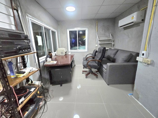 รูป ให้เช่าบ้านเดี่ยวชั้นเดียว รีโนเวทใหม่ อยู่ตำบลบางปลา อำเภอบางเลน นครปฐม - รูปที่ 4/8