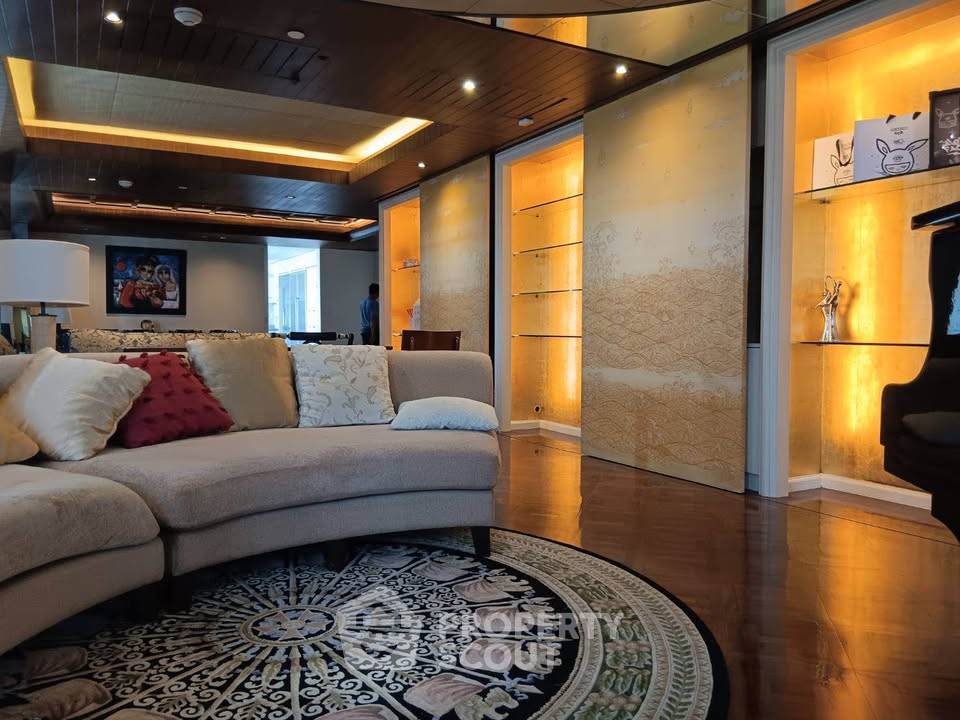 รูป คอนโด 2-ห้องนอน ที่ ณุศา สเตท ทาวเวอร์ คอนโดมิเนียม ใกล้ BTS สะพานตากสิน (ID 2816055) - รูปที่ 25/31