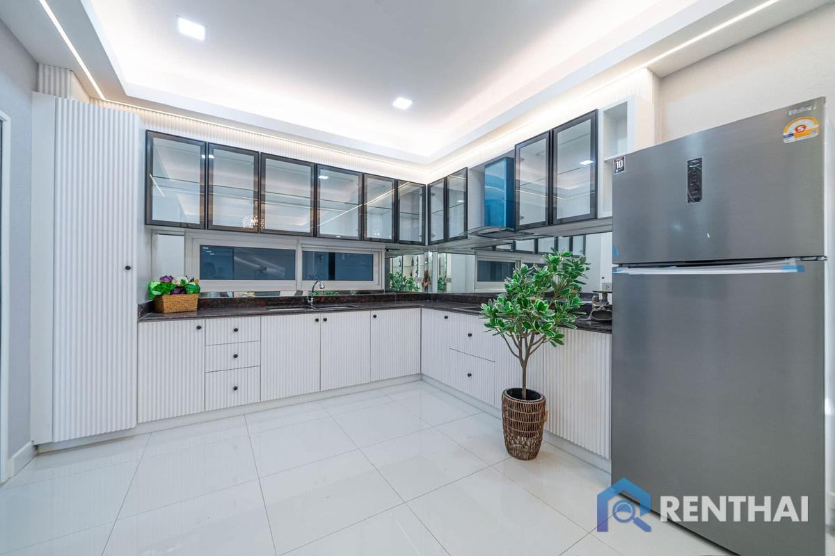 รูป สำหรับ ขาย บ้าน 5 ห้องนอน ที่ พัทยาตะวันออก - รูปที่ 8/15