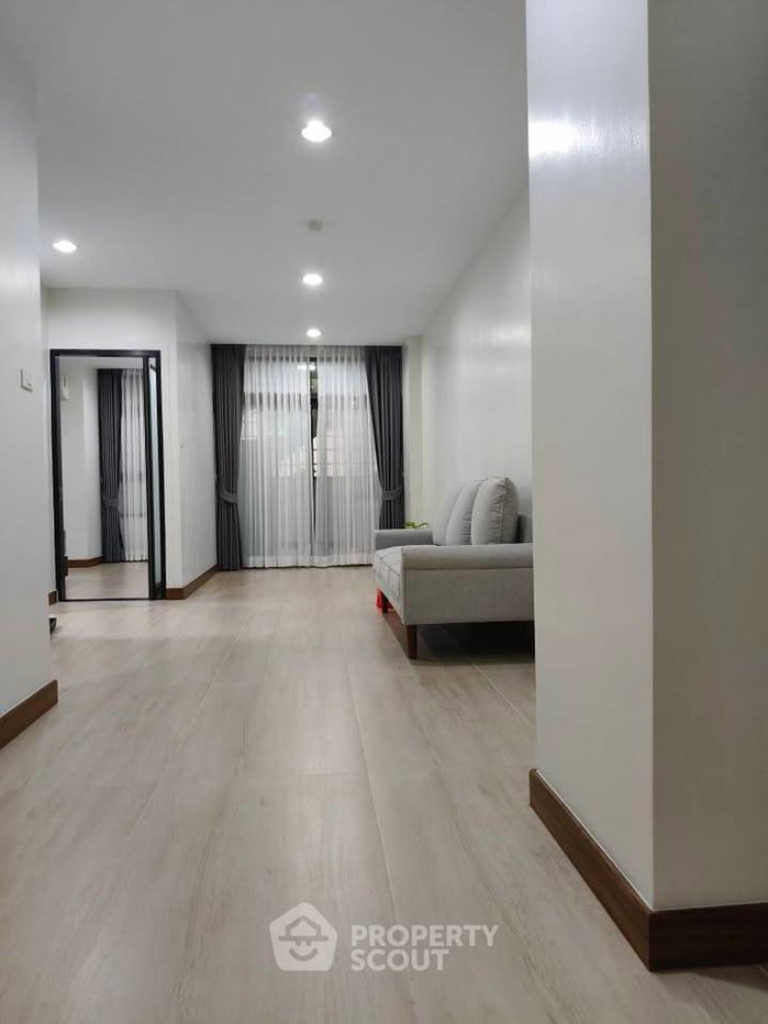 รูป คอนโด 2-ห้องนอน ที่ บ้านนวธารา คอนโดมิเนียม ใน นวลจันทร์ (ID 2817963) - รูปที่ 18/26