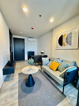 CD284/ปล่อยเช่าคอนโด 1 ห้องนอน พร้อมอยู่ | ชั้น 9 วิวสวย พื้นที่กว้างขวาง เฟอร์นิเจอร์ครบ ใกล้รถไฟฟ้า