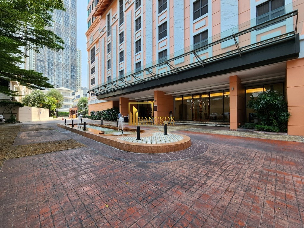 รูป Aguston | Superb 3 Bedroom Condo in Phrom Phong Area - BR3491CD - รูปที่ 34/44