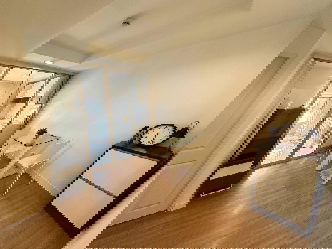 รูป code : H230 ว่างแล้ว!! คอนโดให้เช่า เดอะ คริส 7 รัชดา ซอย 17 (The Kris 7 Ratchada 17) | ใกล้ MRT สุทธิสาร 500 ม. ห้องส่วนตัว ตรงข้ามทางหนีไฟ - รูปที่ 12/14