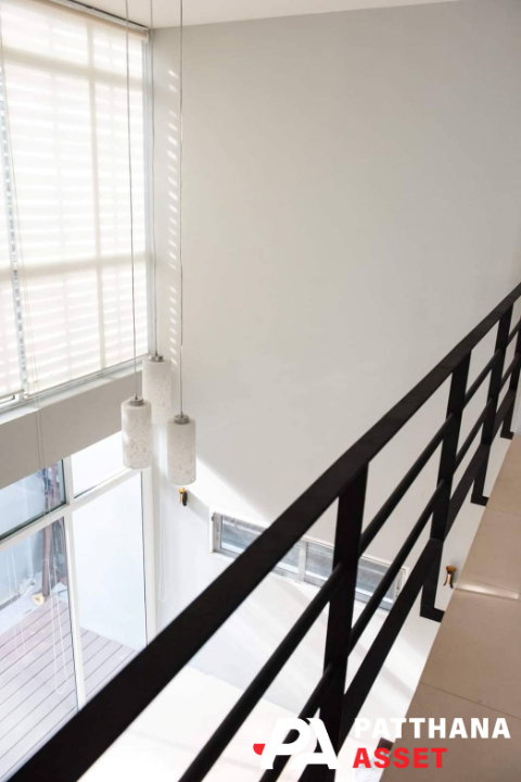 รูป บ้านเดี่ยว 3ชั้น 3ห้องนอน ให้เช่า ทำเลทองหล่อ สุขุมวิท49 ใกล้สมิติเวช เหมาะทั้งอยู่เองและ Home Office - รูปที่ 8/25