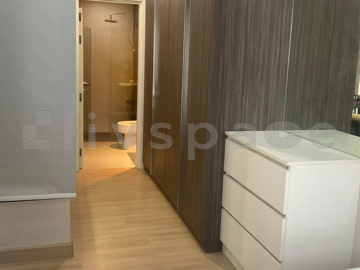 รูป ▚ LI166ツ ให้เช่า: Urbano Absolute Sathorn - Taksin 1 ห้องนอน 38sqm. ✨ วิวไอคอนสยาม ไม่บล็อก ไม่ร้อน ราคาดีมาก พร้อมจบลดได้อีก! 🏙️ - รูปที่ 8/9