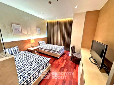 คอนโดให้เช่า : คอนโด 3-ห้องนอน ที่ แอทธินี เรสซิเด้นซ์ ใกล้ BTS เพลินจิต (ID 2814819)