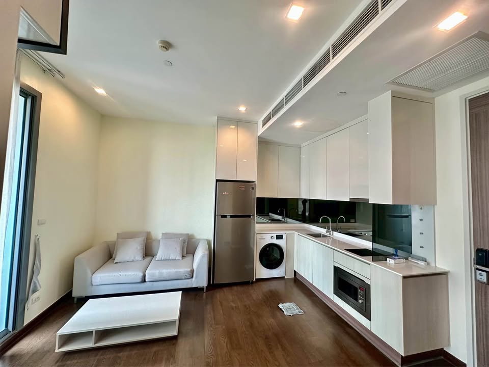 picture For   rent   Q Asoke      🔴🔴 - 5/10