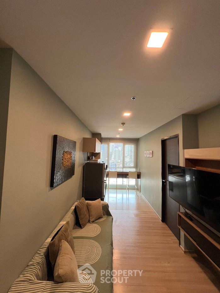 รูป คอนโด 1-ห้องนอน ที่ ริธึ่ม สาทร ใกล้ BTS สะพานตากสิน (ID 592471) - รูปที่ 8/14