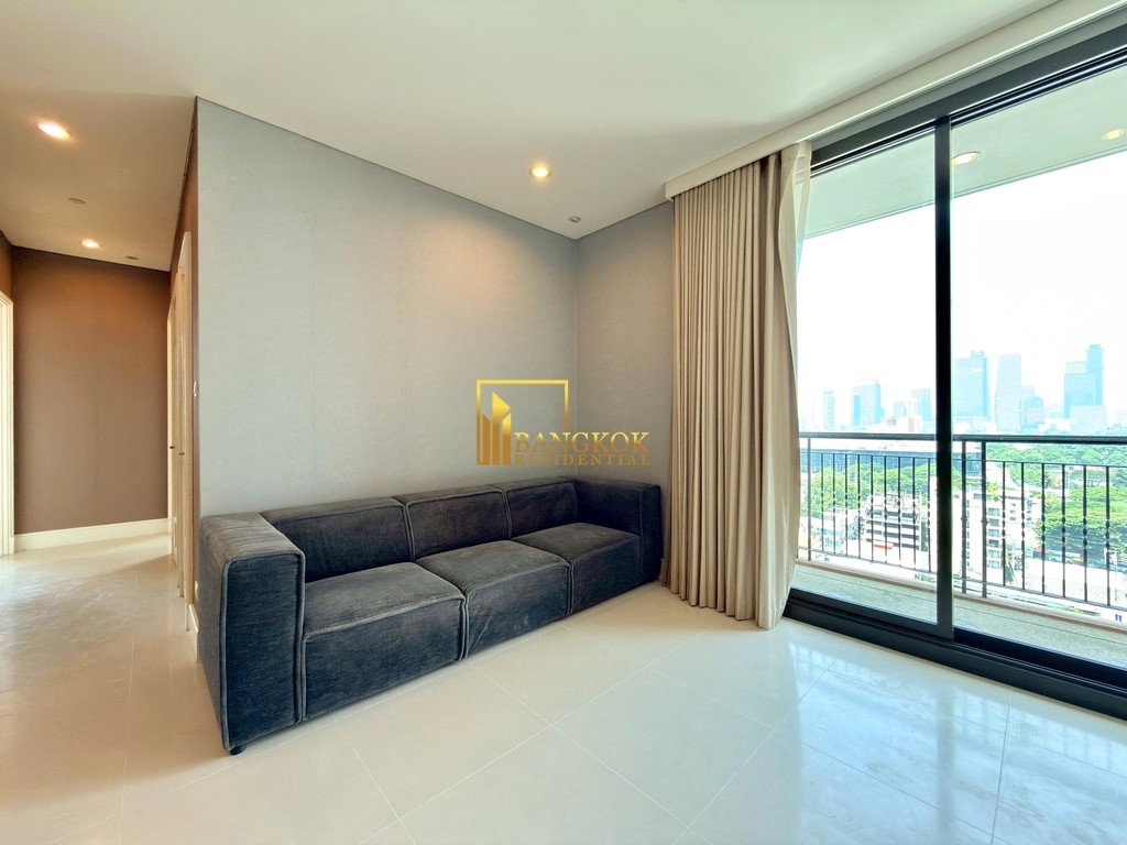 รูป Aguston | Superb 3 Bedroom Condo in Phrom Phong Area - BR3491CD - รูปที่ 1/44