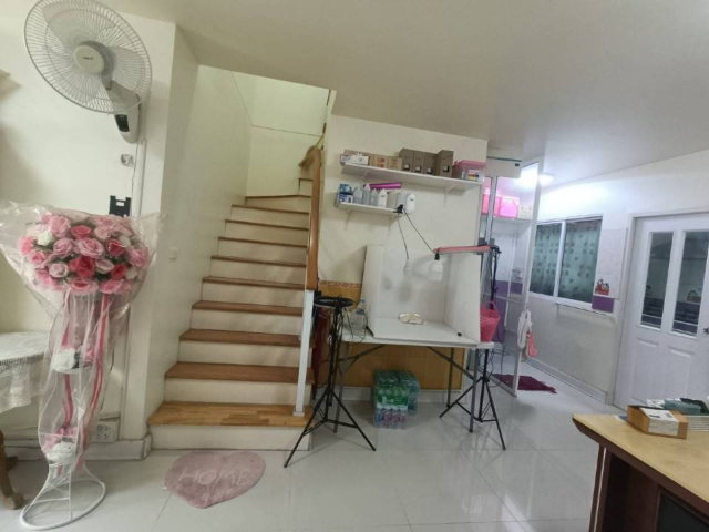 รูป ขายด่วน ทาวเฮ้าส์ราคาถูกมาก ทำเลดีเยี่ยม หมู่บ้านพฤกษาพรีเว่ เลียบด่วน-เกษตรนวมินทร์ - รูปที่ 4/15