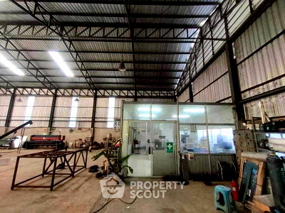 เช่าที่ดิน สุเทพ เชียงใหม่ : ที่ดินสำหรับปล่อยเช่า 1,600 ตารางเมตร แถว ใน ช้างเผือก (ID 2718085)