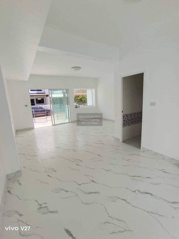 รูป ขายทาวน์เฮ้าส์/ทาวน์โฮม  อินดี้ ประชาอุทิศ 1 ห้องมุม รีโนเวทใหม่ ทุ่งครุ เขต ทุ่งครุ กรุงเทพ CX-96852 ✅ ทักไลน์ @connexproperty ตอบทันที ทีมงานมืออาชีพ ✅ - รูปที่ 9/12