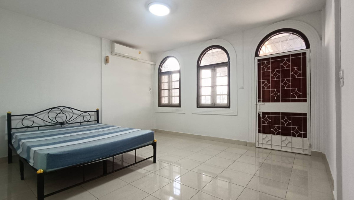 รูป ขายทาวน์เฮาส์ 3 ชั้น ม.89 บางบอนวิลล์ ถ.กาญจนาภิเษก ทำเลดี เดินทางสะดวก ใกล้แม็คโครบางบอน - รูปที่ 3/26