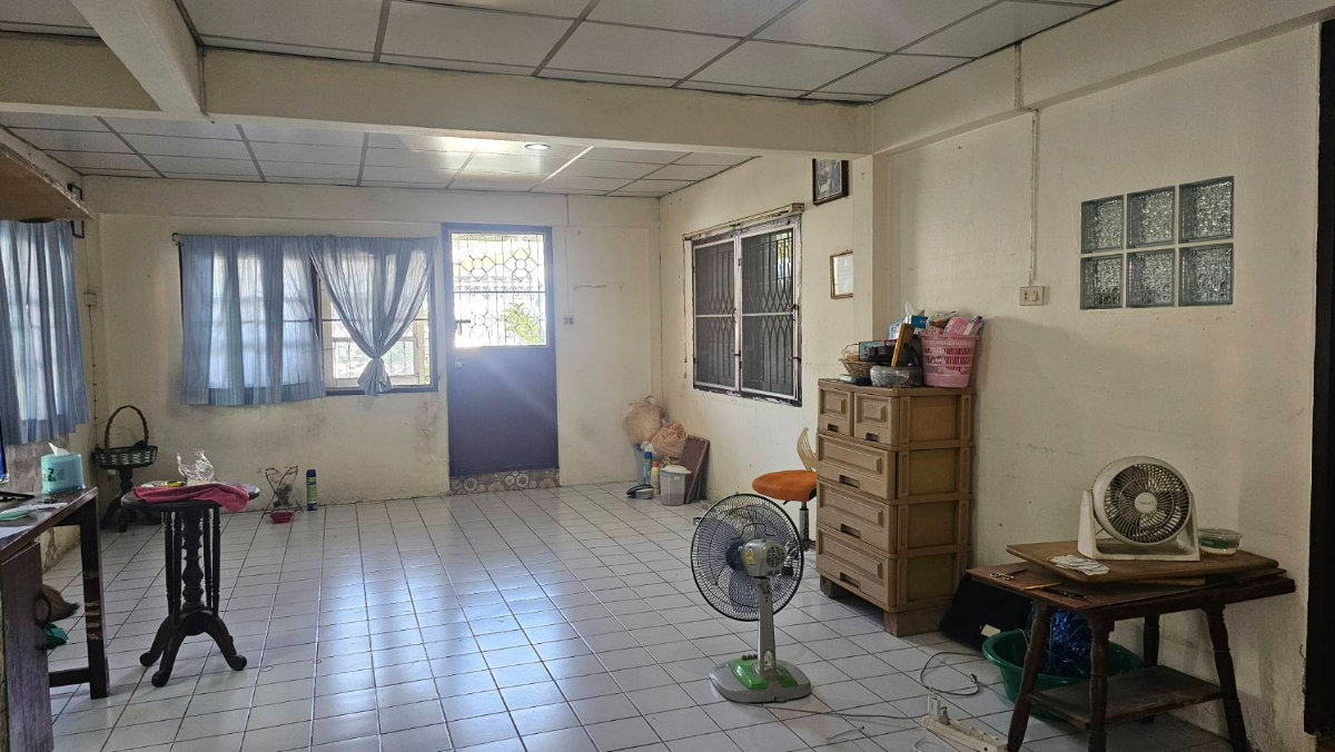 รูป ขายถูก บ้าน 2 ชั้น 35 ตรว. ใกล้สนามบินดอนเมือง - รูปที่ 5/15