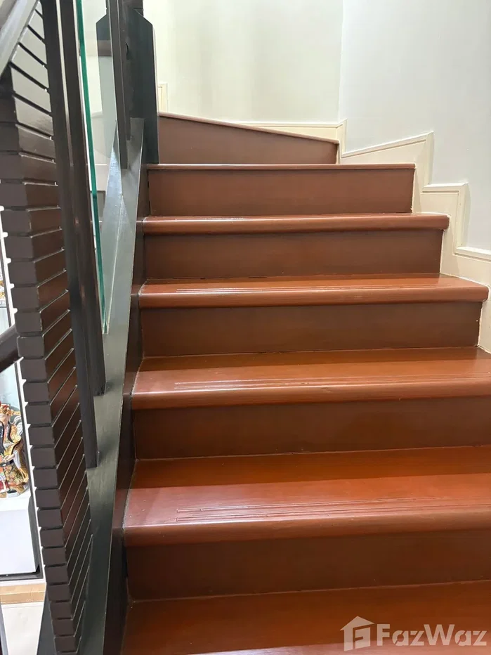 รูป ขาย ทาวน์เฮ้าส์ 4 ห้องนอน ในโครงการ บ้านกลางกรุง สาทร-นราธิวาส 6196291 - รูปที่ 7/38