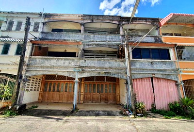 อาคารพาณิชย์ ถนนกาญจนวนิช หาดใหญ่ : อาคารพาณิชย์ 48 ตร.วา อำเภอหาดใหญ่ สงขลา 6.1M