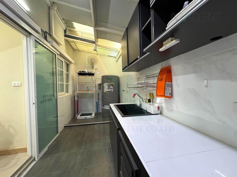 รูป 📌 ให้เช่าทาวน์เฮาส์ 2 ชั้น โกลเด้น นีโอ สุขุมวิท - ลาซาล 3 ห้องนอน 3 ห้องน้ำ - รูปที่ 4/8