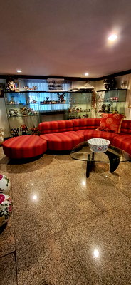 เช่าทาวน์โฮม โรงเรียนเซนต์แอนดรูส์อินเตอร์เนชันแนล กรุงเทพ : 900 เมตรจาก BTS พร้อมพงศ์ ! ให้เช่า ทาวน์โฮม 4.5 ชั้น 50 ตร.วา 8 นอน 7 น้ำ 4 จอดย่านพร้อมพงศ์ ซอย สุขุมวิท 39