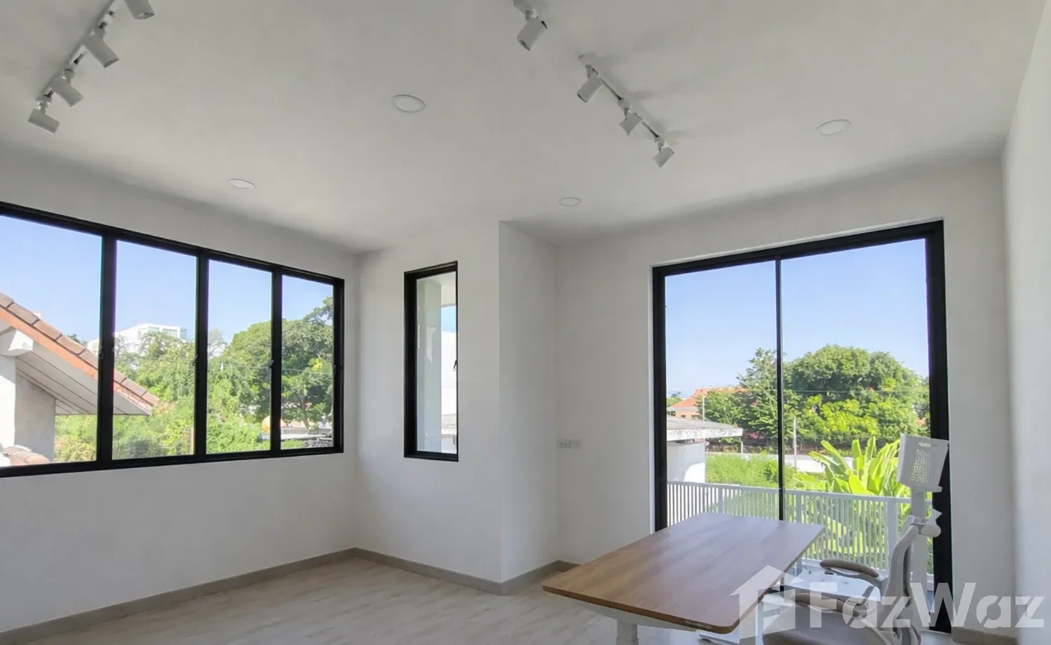 รูป บ้านเดี่ยวให้เช่า 5 ห้องนอน ใน จันทรเกษม, กรุงเทพมหานคร 6169991 - รูปที่ 4/9