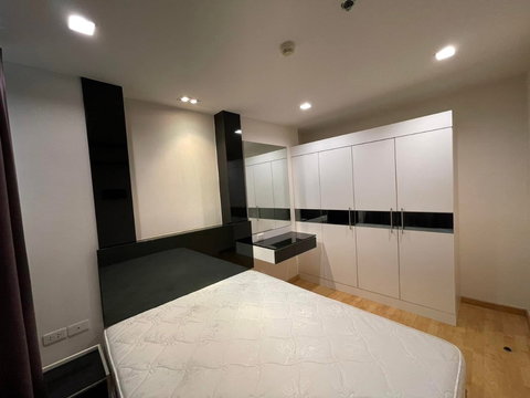 P-118975 Stunning City View! 1 Bed Condo Casa Asoke-Dindaeng Near MRT Rama 9 2.49M | Line Id: @easycondoplus | 099-229-6397