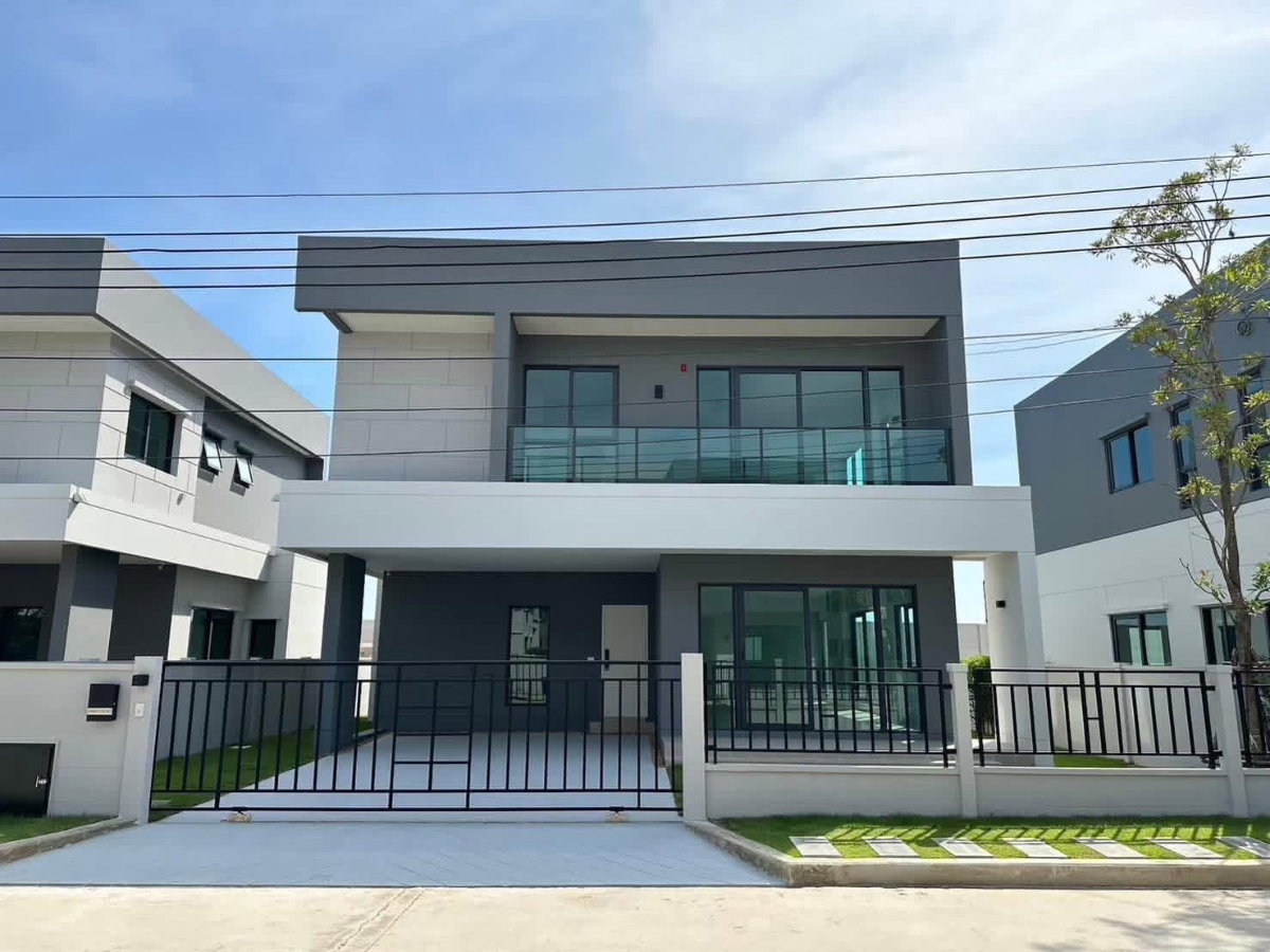 รูป [💥บ้านเดี่ยว] 𝐂𝐞𝐧𝐭𝐫𝐨 𝐁𝐚𝐧𝐠𝐧𝐚 บ้านสวยพร้อมเฟอร์ฯ ทำเลดีใกล้ห้าง สิ่งอำนวยความสะดวกครบ เพื่อนบ้านน่ารัก พร้อมเข้าอยู่ 🏢 - รูปที่ 1/16