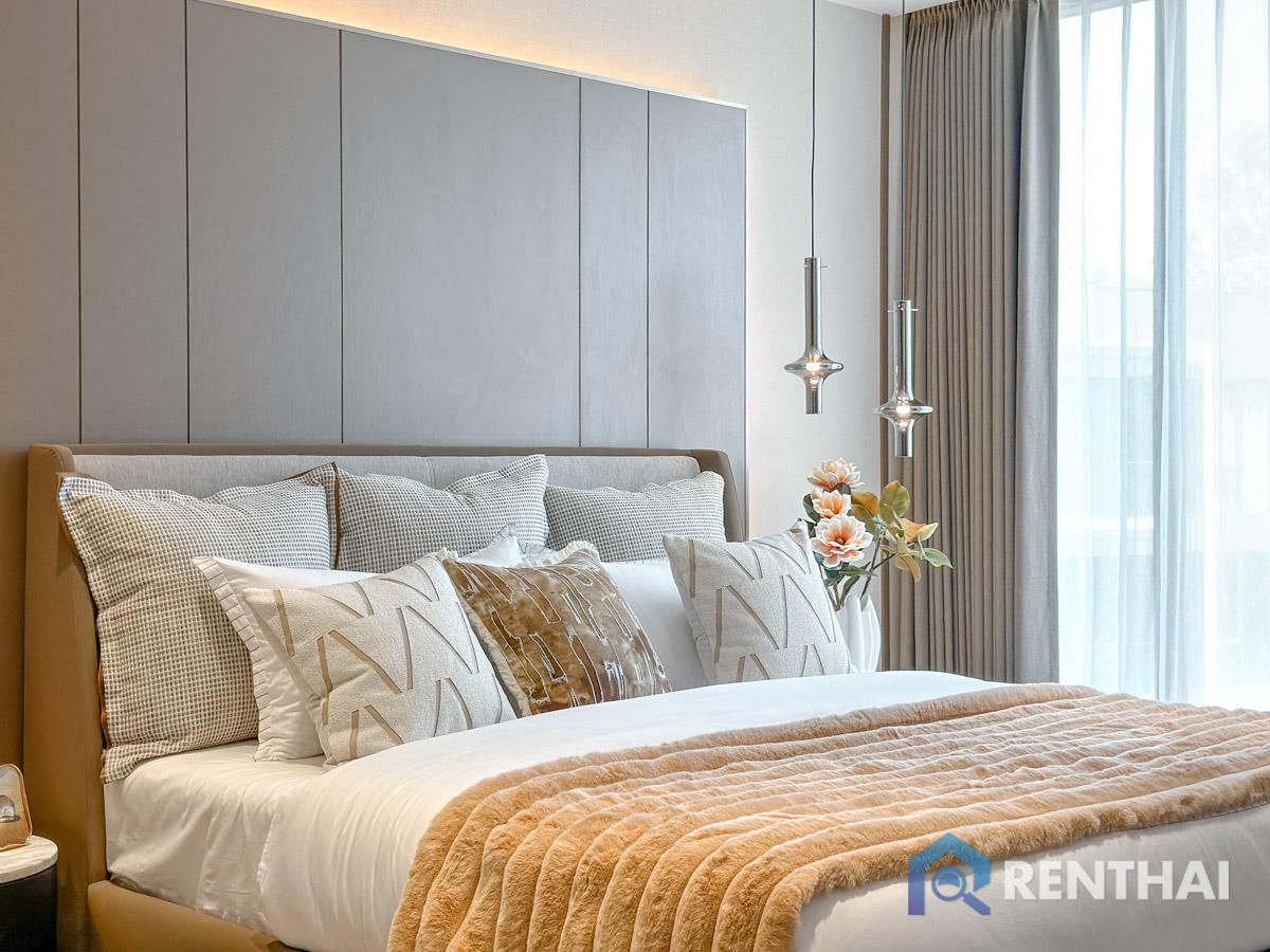 picture Exclusive Luxury Living in private Beachfront condo Pattaya. - 2/25
