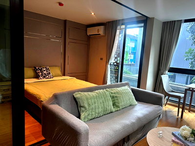 Condos for rent :  Altitude Define  ((Samyan MRT )) MK-02 line @livingbkk 
