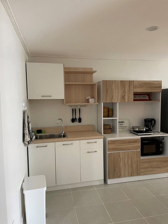 picture urgent sale 2 bed room one bathroom close to BTS  - 9/17