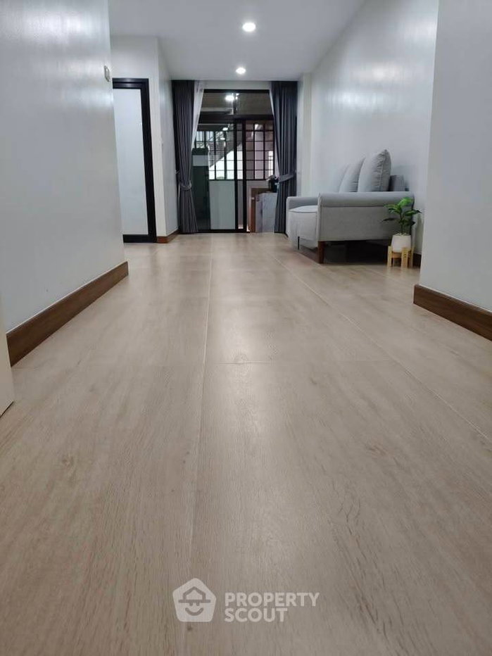รูป คอนโด 2-ห้องนอน ที่ บ้านนวธารา คอนโดมิเนียม ใน นวลจันทร์ (ID 2817963) - รูปที่ 17/26