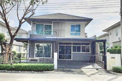 รูปภาพ ให้เช่าบ้านพฤกษ์ลดา สุวรรณภูมิ (Pruklada Suvarnabhumi) อยู่ซอยลาดกระบัง54 ถนนศรีวารีน้อย ใกล้สนามบินสุวรรณภูมิ 