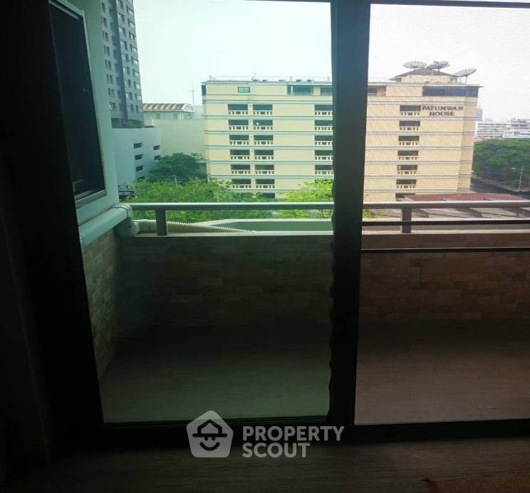 รูป คอนโด 3-ห้องนอน ที่ ปทุมวัน เพลส คอนโดมิเนียม ใกล้ BTS รถไฟฟ้าสนามกีฬาแห่งชาติ (ID 2812620) - รูปที่ 8/12