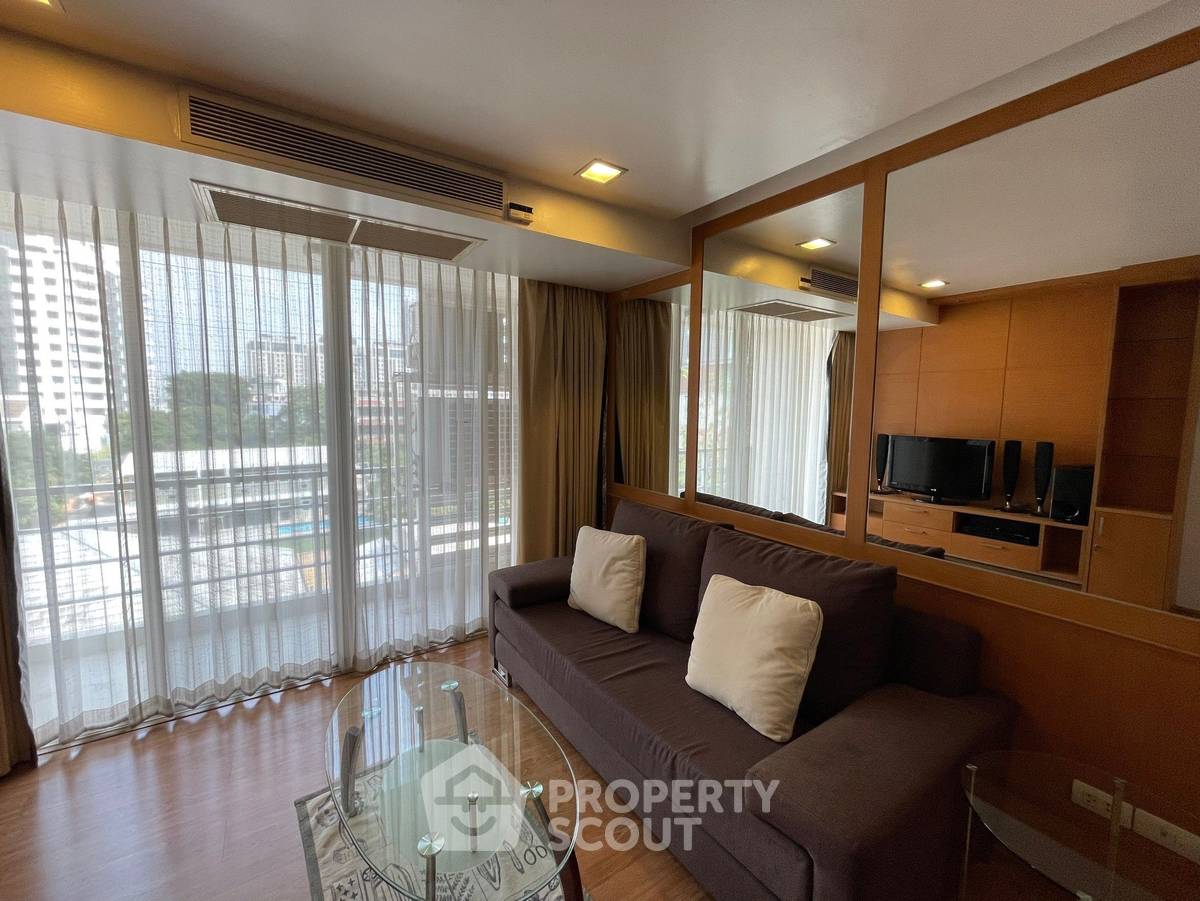 รูป คอนโด 1-ห้องนอน ที่ ดิ แอลโคฟ สุขุมวิท 49 ใกล้ BTS พร้อมพงษ์ (ID 2003469) - รูปที่ 4/23