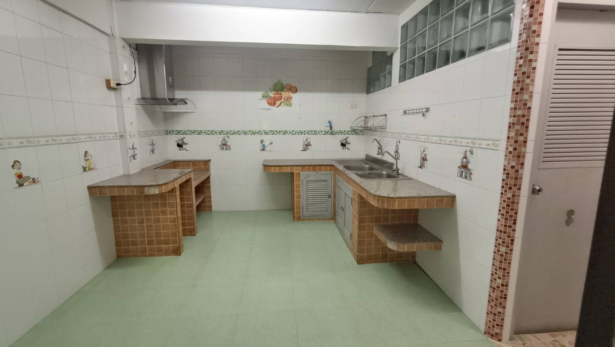 รูป ขายทาวน์เฮาส์ 3 ชั้น ม.89 บางบอนวิลล์ ถ.กาญจนาภิเษก ทำเลดี เดินทางสะดวก ใกล้แม็คโครบางบอน - รูปที่ 10/26