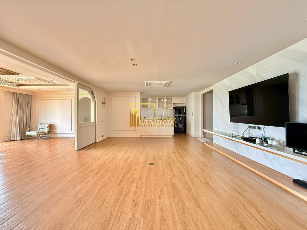 รูป Phatsana Gardens | Large 3 Bedroom Residence in Ekkamai - BR5954CD - รูปที่ 5/50