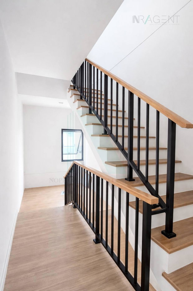 รูป ขายทาวน์โฮม โครงการ บ้านกลางเมือง วัชรพล 3 ชั้น 3 ห้องนอน 3 ห้องน้ำ - รูปที่ 3/8