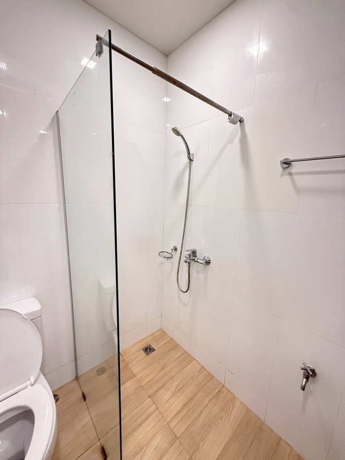 รูป 7500 บาท❗✨ ตึกมาดริด ใกล้7-11  ชั้น3เฟอร์ครบ มีเครื่องซักผ้า  คุ้มมาก เดินทางสะดวกใกล้ รพ.กรุงเทพ - รูปที่ 12/21