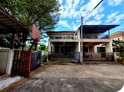 Houses for sale Boromrajonani College of Nursing Surat Thani : FOR SALE  HOUSE PROPERTY  2382000 BAHT.