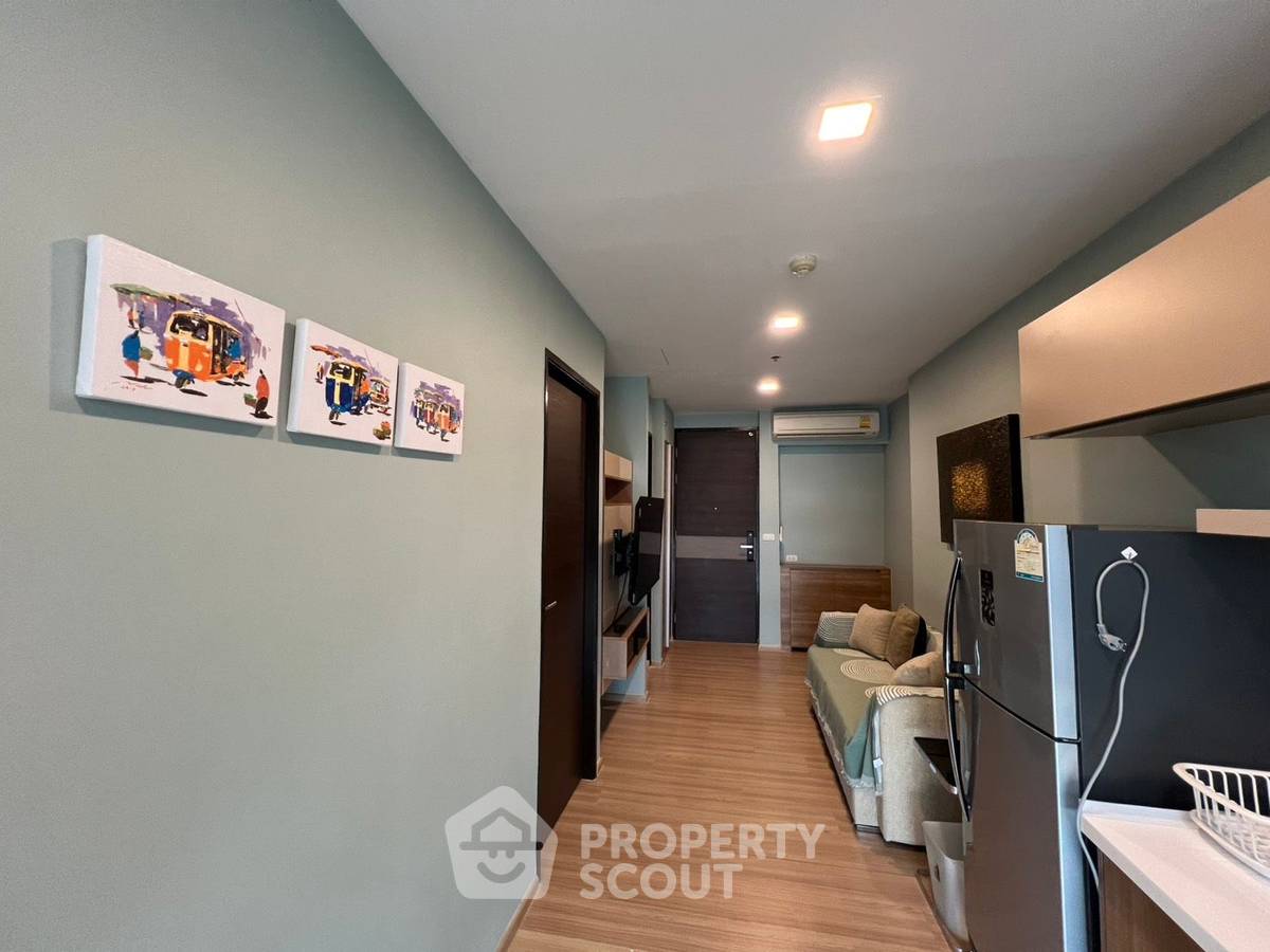 รูป คอนโด 1-ห้องนอน ที่ ริธึ่ม สาทร ใกล้ BTS สะพานตากสิน (ID 592471) - รูปที่ 4/14