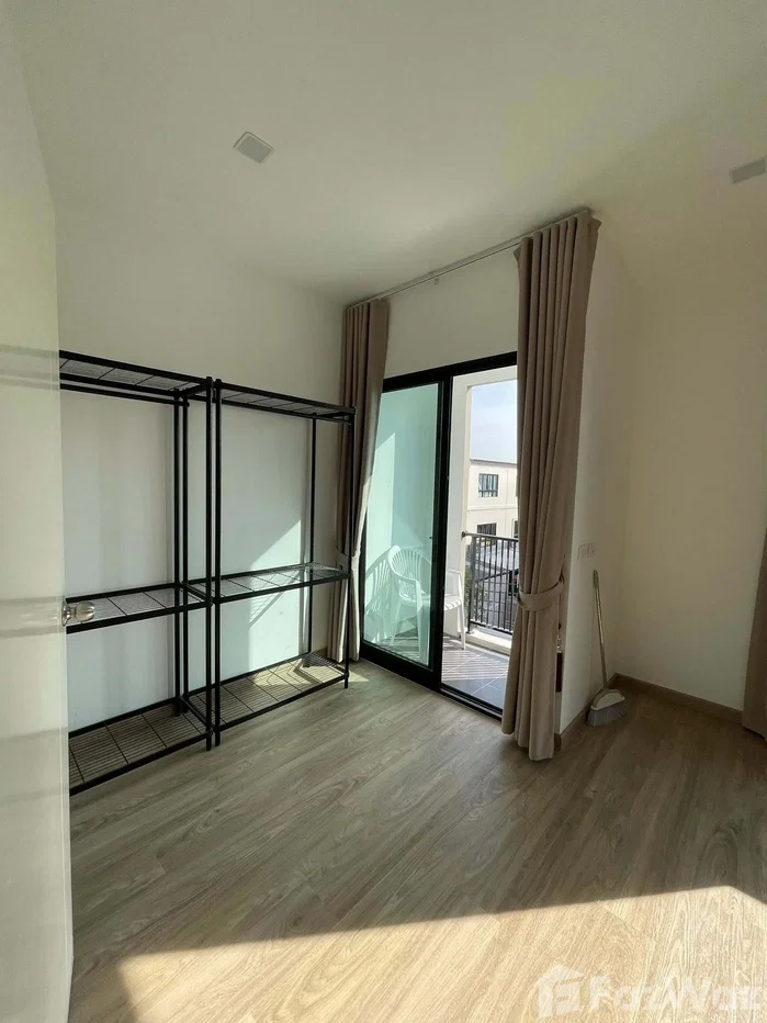 รูป บ้านเดี่ยวให้เช่า 4 ห้องนอน ในโครงการ พาทิโอ ศรีนครินทร์ - พระราม9 6199101 - รูปที่ 2/18