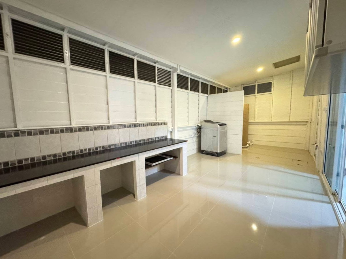 รูป ✨ ให้เช่าบ้านหลังม.รังสิต โครงการ Areeya The Color ดอนเมือง–สรงประภา 3 ห้องนอน 2 ห้องน้ำ ใกล้สนามบินดอนเมือง ม.รังสิต - รูปที่ 9/19