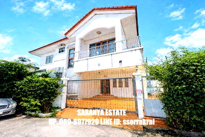 Houses for sale ถนนวิภาวดีรังสิต : Detached house for sale next to The Central Phahonyothin 50 square Wah 4 bedrooms , 3 bathrooms suitable for both living and investing 